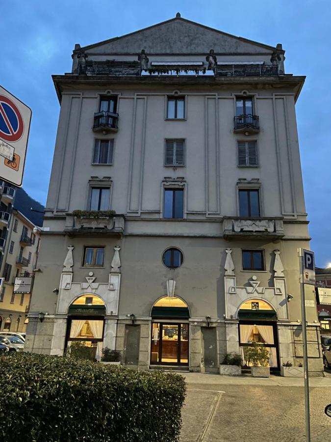 Il Vecchio Borgo Relais Hotell Como Exteriör bild