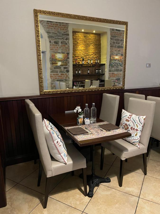 Il Vecchio Borgo Relais Hotell Como Exteriör bild