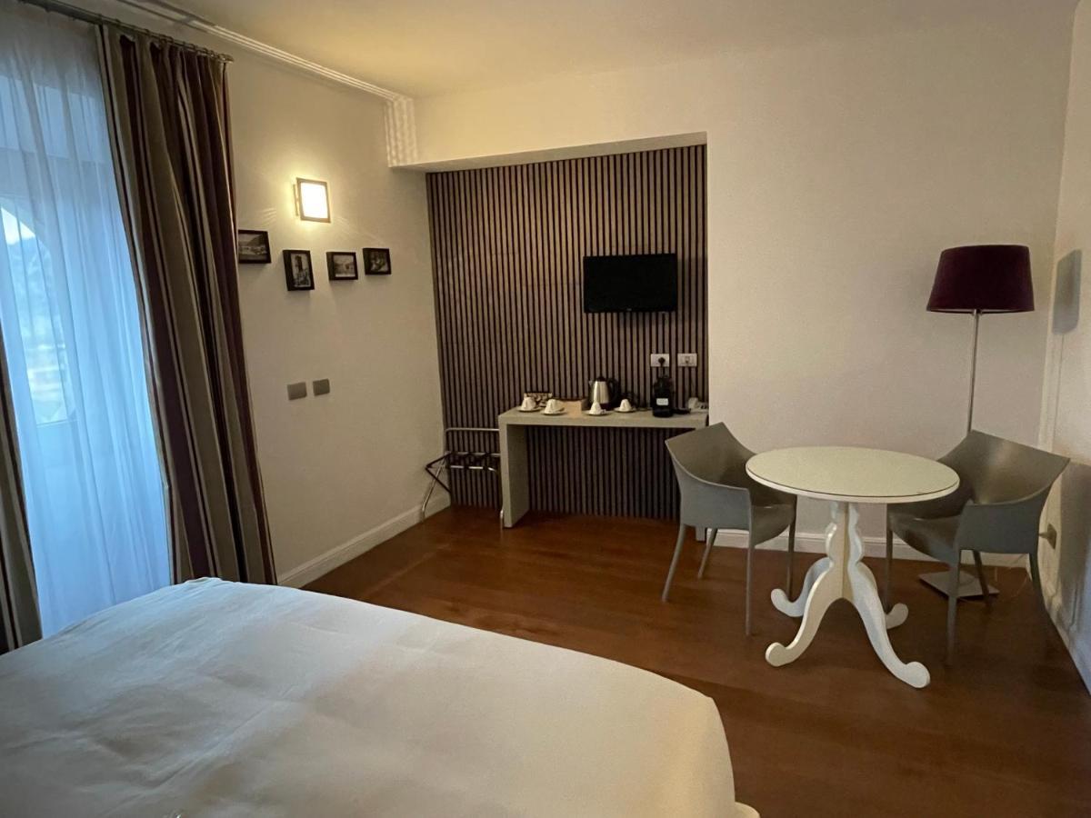 Il Vecchio Borgo Relais Hotell Como Exteriör bild