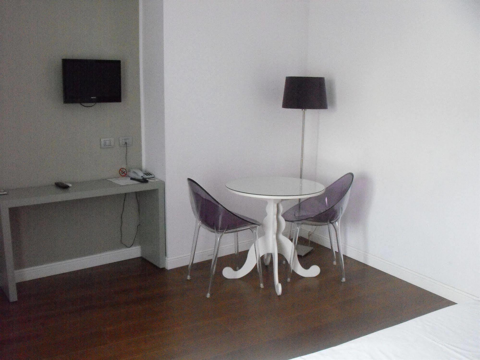 Il Vecchio Borgo Relais Hotell Como Exteriör bild